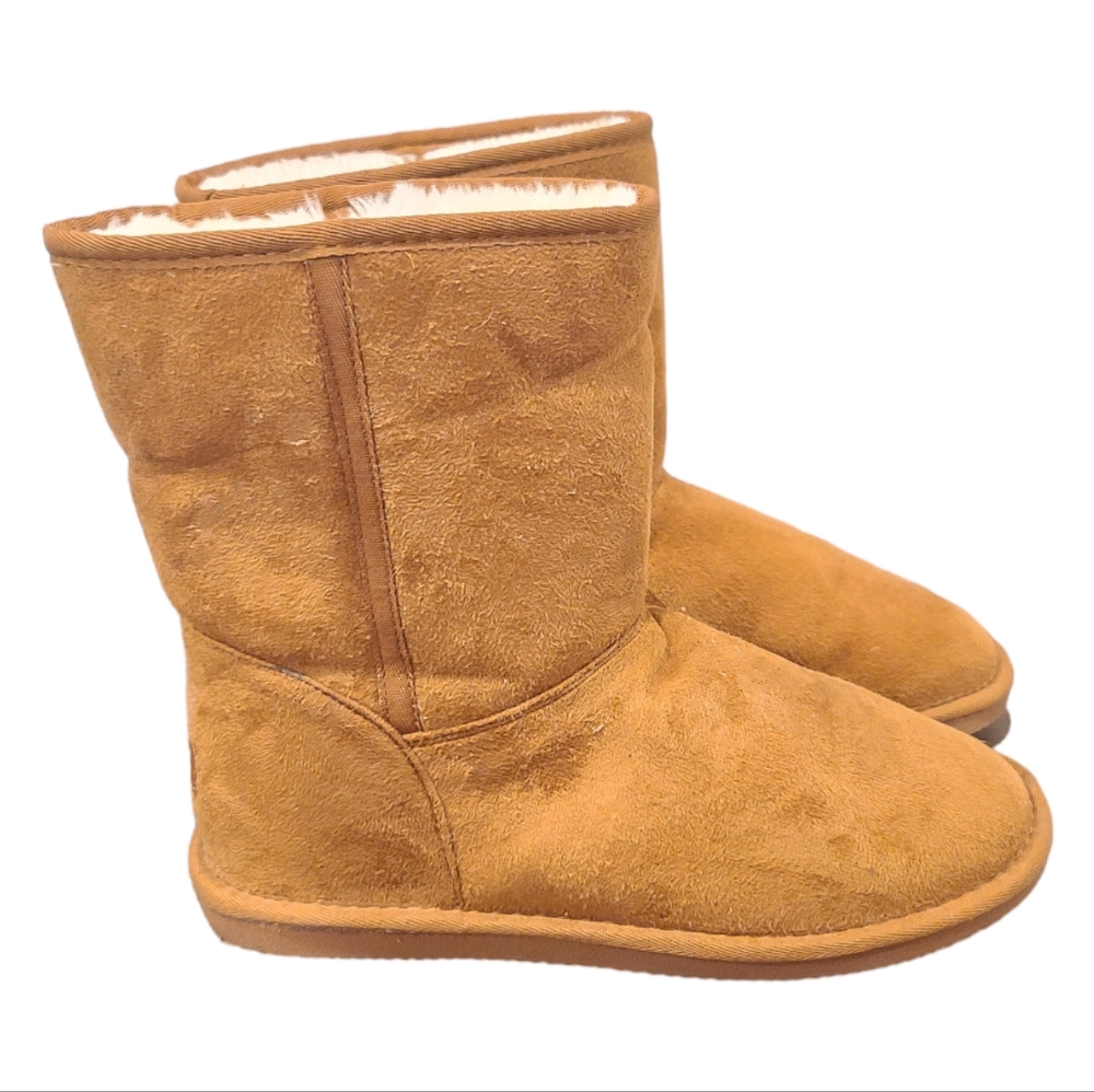 Apres by Lamo Women's Boots Size 9